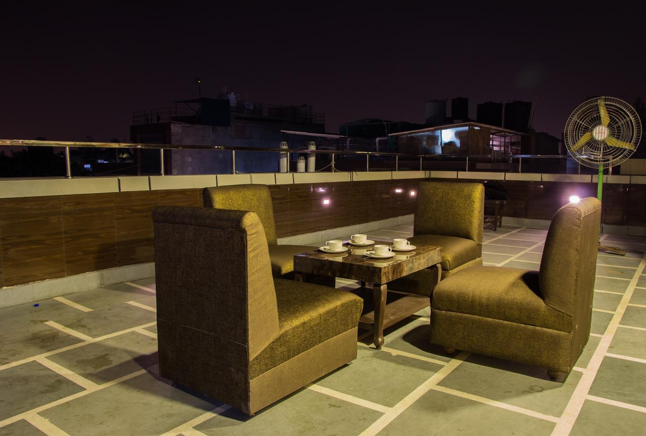 Hotel Pawan Plaza Near Sir Ganga Ram Hospital Delhi  Eksteriør bilde